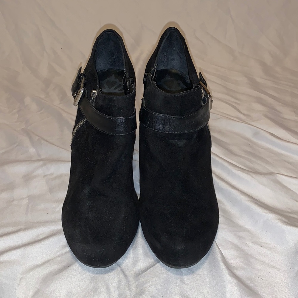 black booties